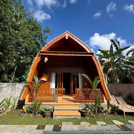 Teba Junjungan Cottages