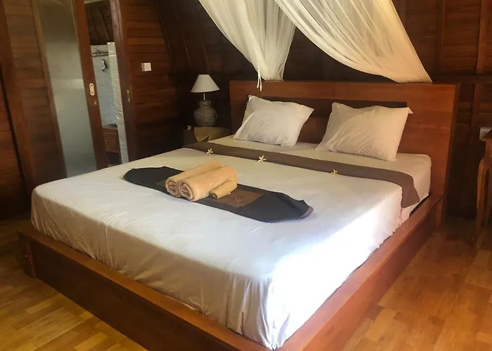 Bed & Breakfast Teba Junjungan 4*